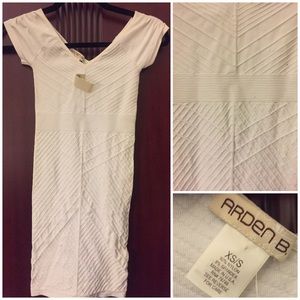 *NWT* Arden B Dress/Tunic