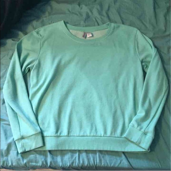❗️SOLD ON Ⓜ️ercari❗️Mint green sweater