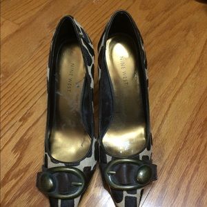 Nine West animal print pumps