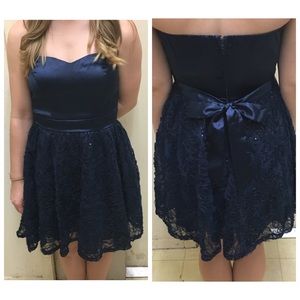 Cute, navy blue dress