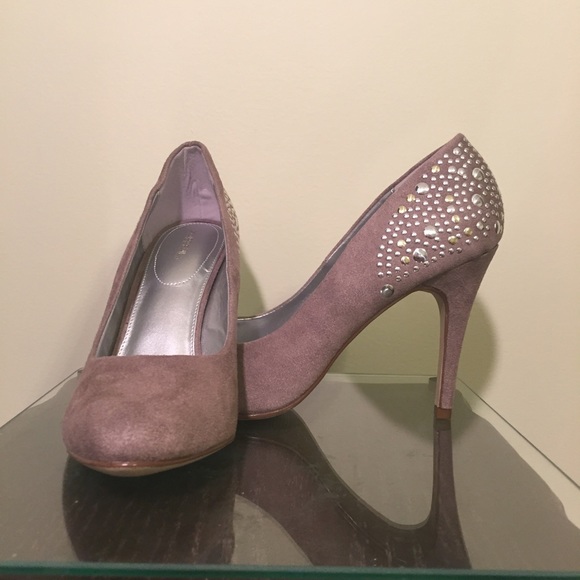 Tan X-Appeal Studded Heels / 9
