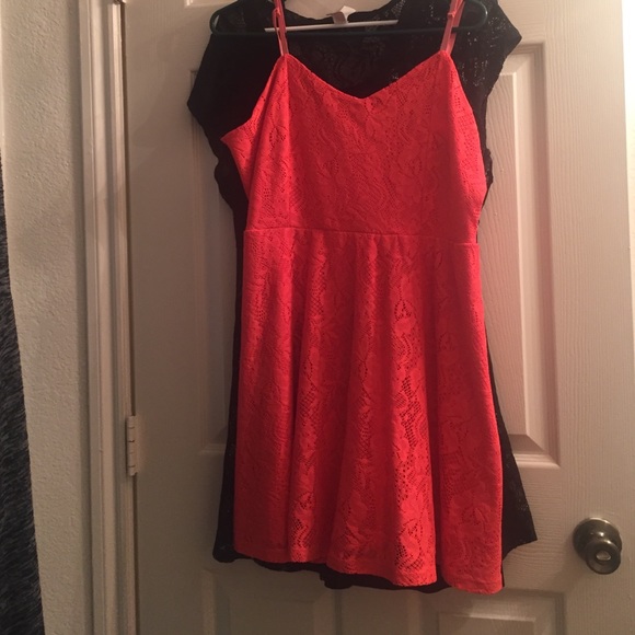 Cute hot pink dress!