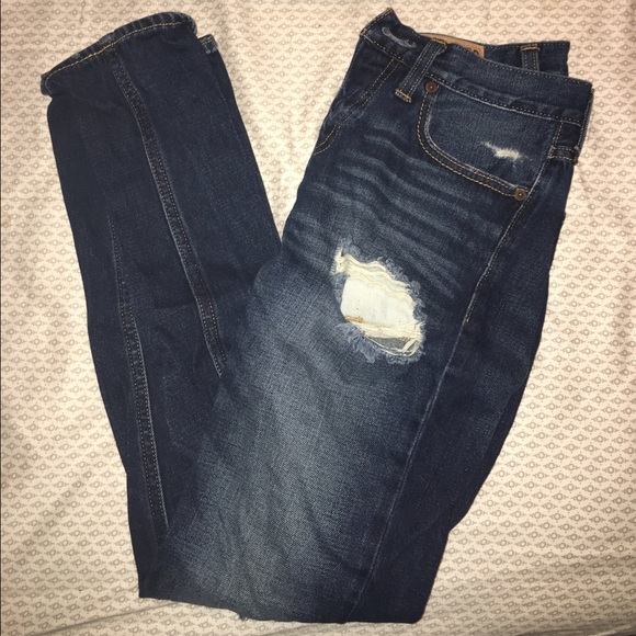 Mens Hollister Jeans with holes Size 29X32 - Picture 1 of 2