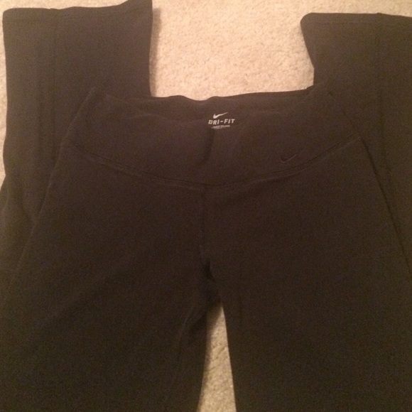 Nike dri-fit workout pants