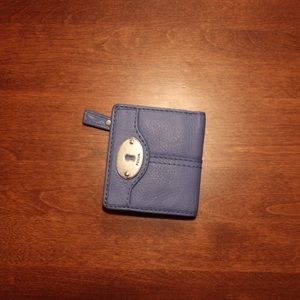 FOSSIL BLUE WALLET