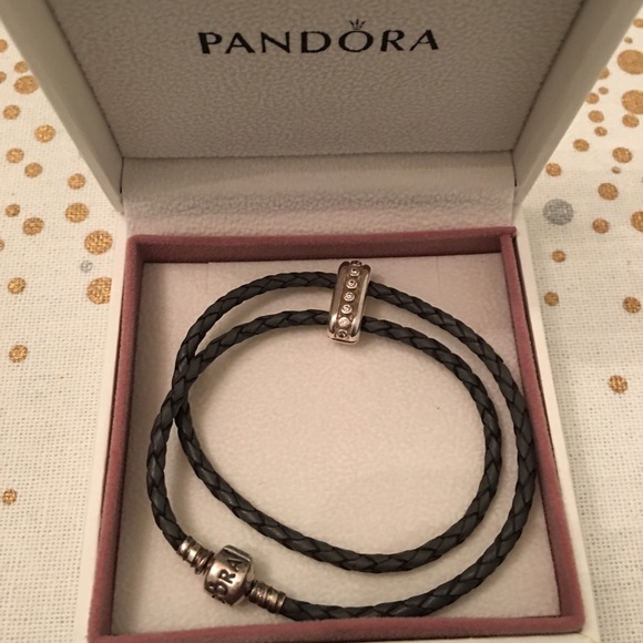 RESERVED listing for @deals_by_di.  Not for sale