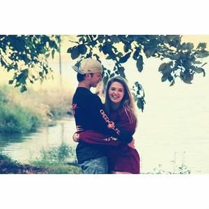 Meet your Posher, Ariana