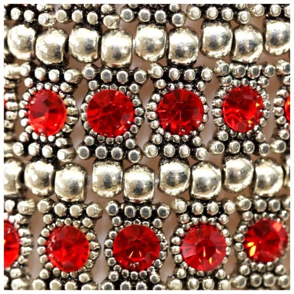 4 Row Silver Red Crystal Beaded Bracelet - Picture 5 of 5