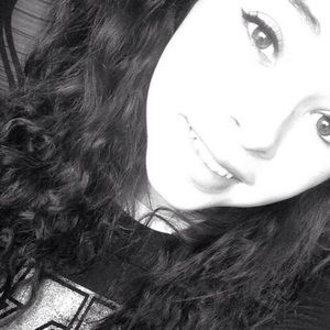 Meet your Posher, Theresa