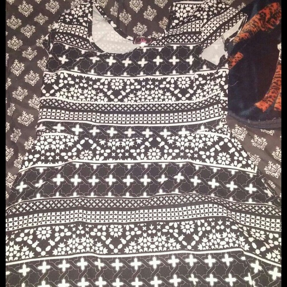 Black and white Midi dress