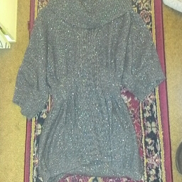 Long sleeve grey sweater - Picture 1 of 3
