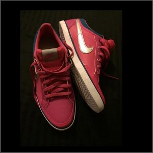 Brand New Nike Sneakers for Women (Holding)