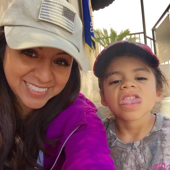 Meet your Posher, Deysi - Picture 1 of 1