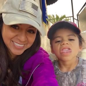 Meet your Posher, Deysi