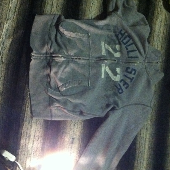 Hollister sweatshirt