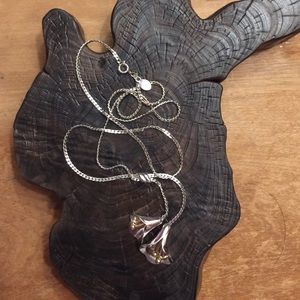 Vintage Avon Flower Bell Necklace