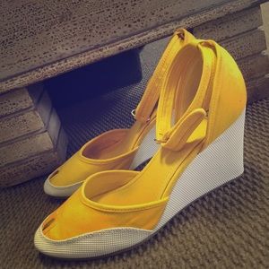 CLN wedge sandals