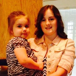 Meet your Posher, Ashley