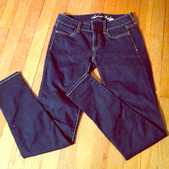 Stylish blue jeggings