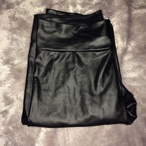 faux leather stretch leggings
