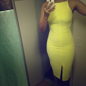 **sold** Yellow dress