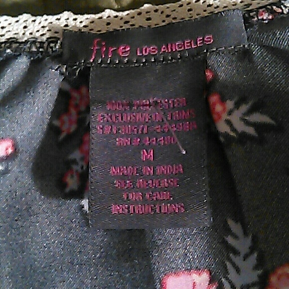 Top - Picture 3 of 3