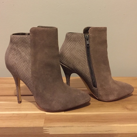 Steve Madden Taupe Two-tone Heels Size 7