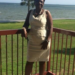 Meet your Posher, Beverly