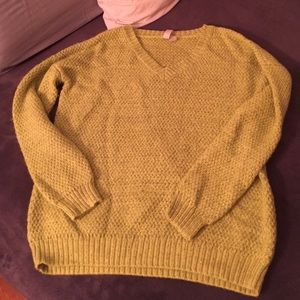 Forever 21 V-Neck Sweater