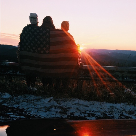 Meet your Posher, Shan