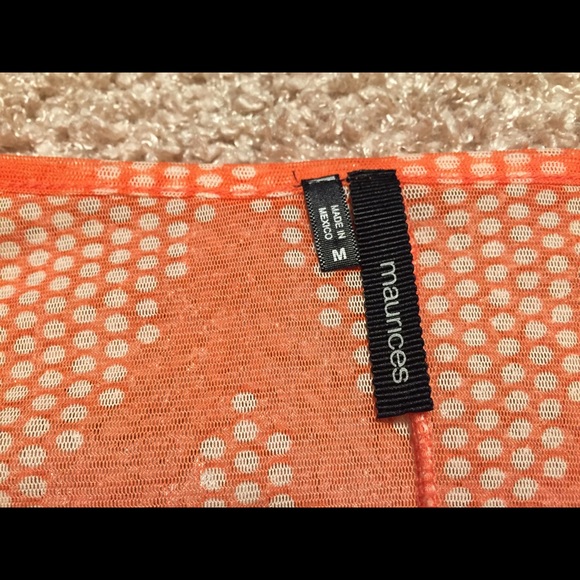 Top - Picture 2 of 3