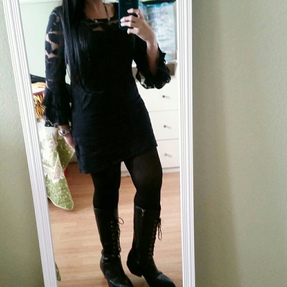 Forever 21 size L black lace dress bell sleeves