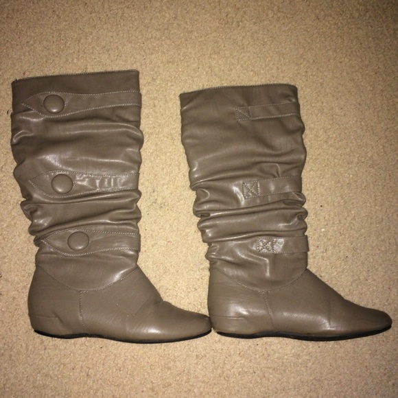 Taupe Slouchy Buttoned Knee-High Boots Sz 7