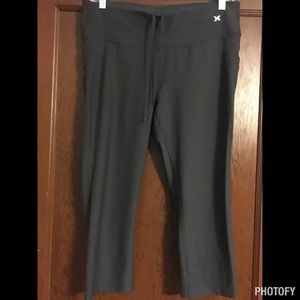 JCPenny Xersion fitted workout capris