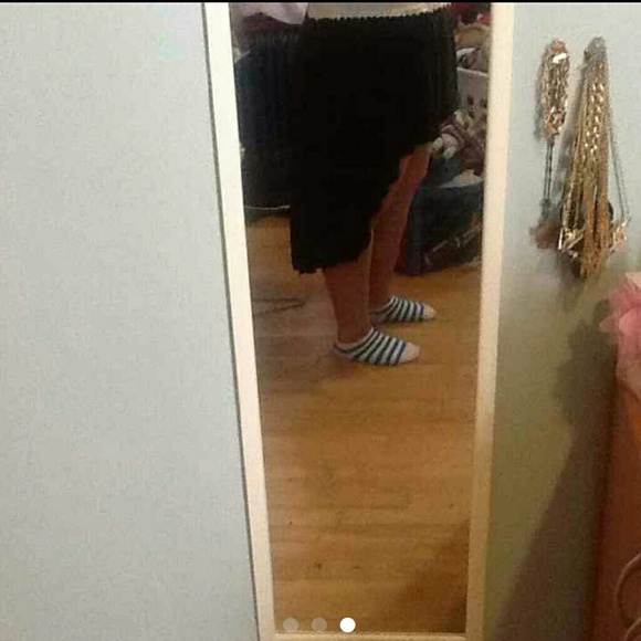 Black high low skirt - Picture 3 of 3