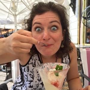 Meet your Posher, Abby