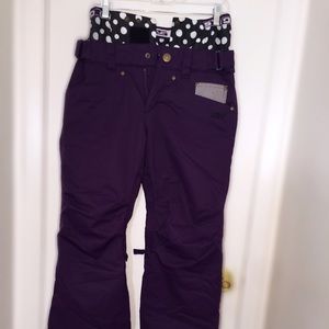 Estivo snowboarding or ski pants purple