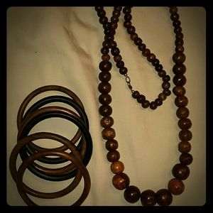 Wood necklace and bracelets