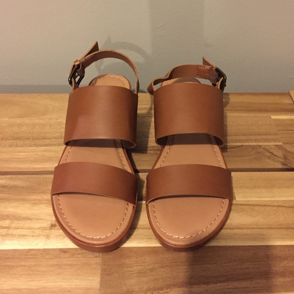 Old Navy Brown Heeled Sandals Size 7