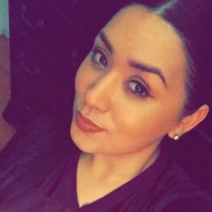 Meet your Posher, Ana