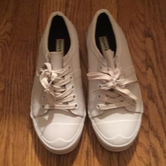 White hunter rubber sneakers