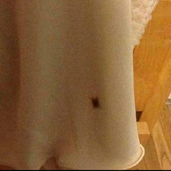 Elegant sequence Shirt - Picture 3 of 3