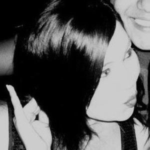 Meet your Posher, Monie