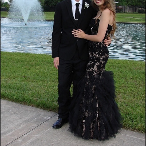 Jovani Prom Dress. fits a size 2 about 5'3-5'6 - Picture 2 of 4