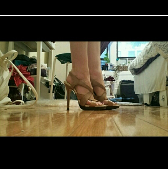 Aldo strappy leather heels,stellitoes