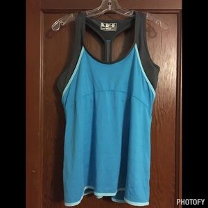 New Balance workout top