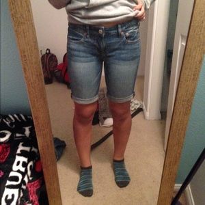 American Eagle Bermuda shorts