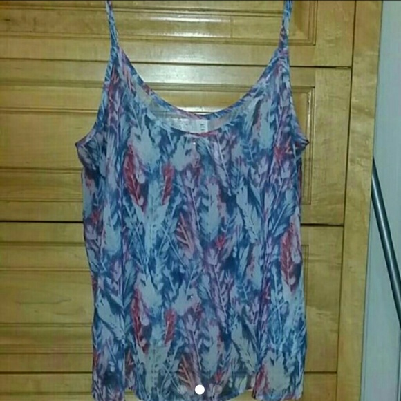 Feather sleeveless shirt - Picture 2 of 2