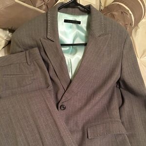 Elie Tahari pants suit. Jacket sz 12 slacks sz 8.