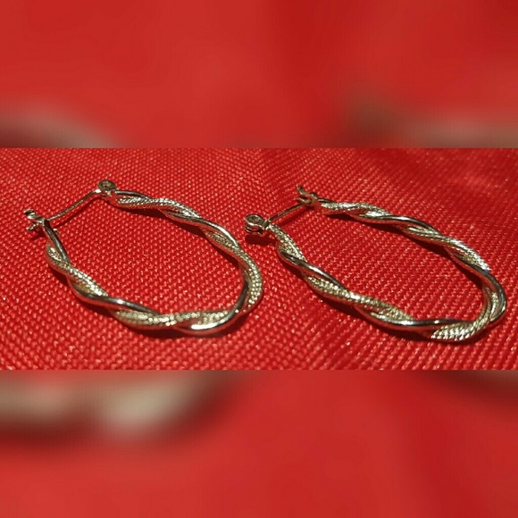 Silvertone Loop Earrings - image 3